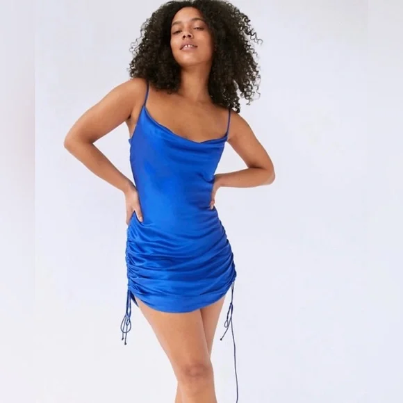 Aritzia Dresses | Satin Slip Dress By Aritzia Wilfred. Xs. | Color: Blue | Size: Xs | Roza_23's Closet Aritzia Dresses | Satin Slip Dress By Aritzia Wilfred. Xs. | Color: Blue | Size: Xs | Roza_23's Closet